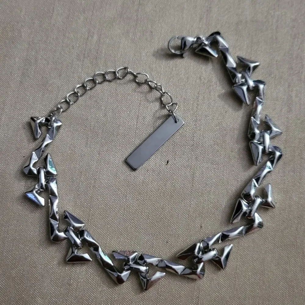 Men's stainless steel z-link thorn chain bracelet